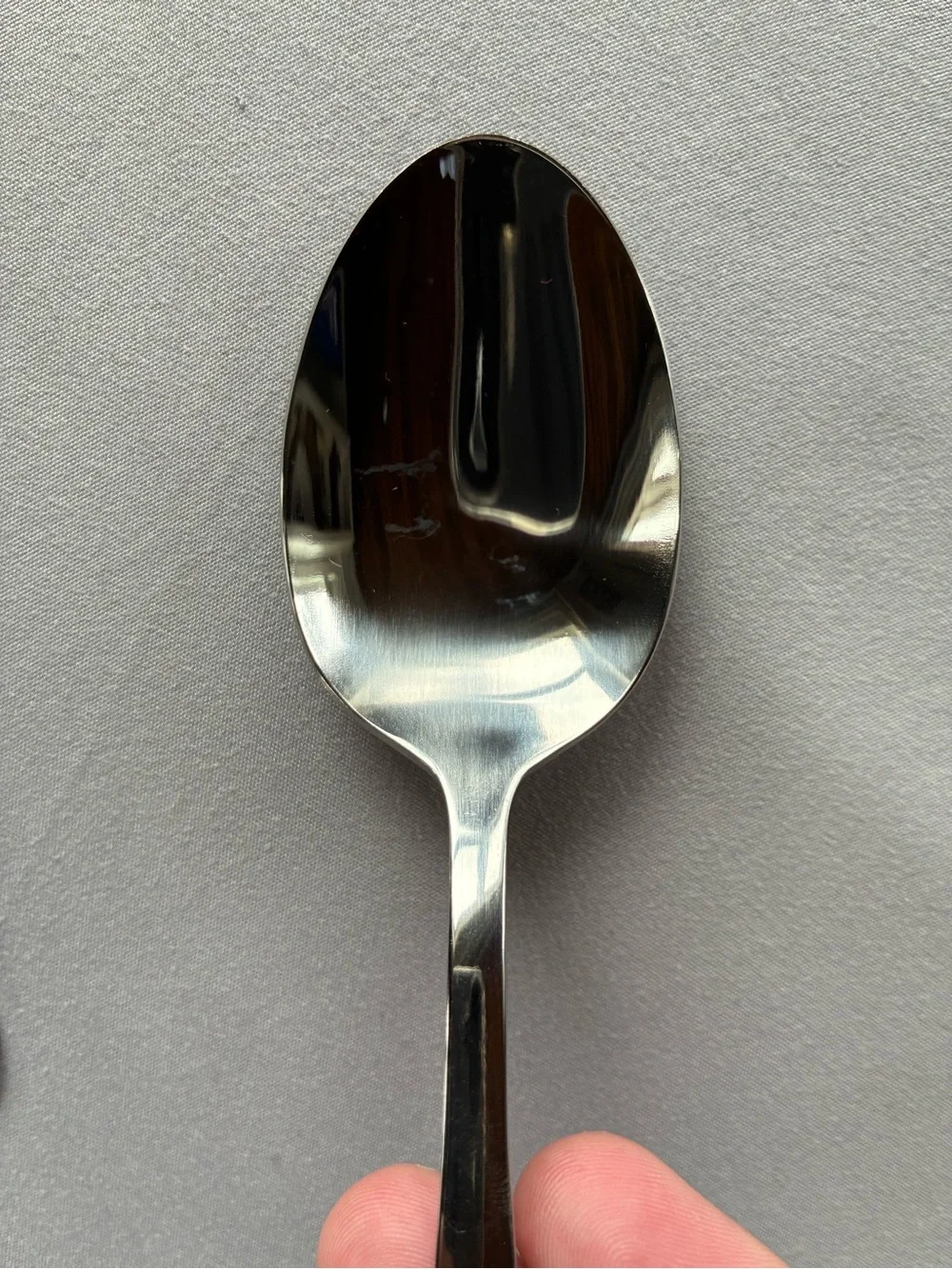 Reed & Barton Crest Tablespoons Set of 7 Stainless Flatware Soup Spoons